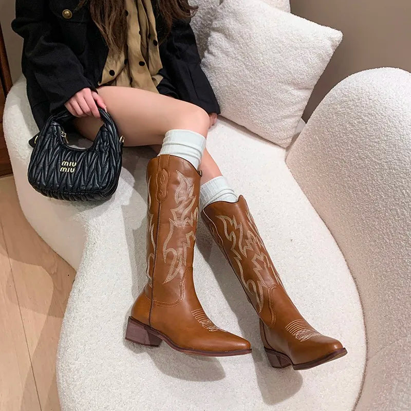 CHELSEA | Brown Embroidered Western Boots